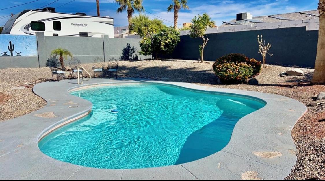 Spacious Getaway! Pool, Spa, Sleeps 9 Lake Havasu City Bagian luar foto